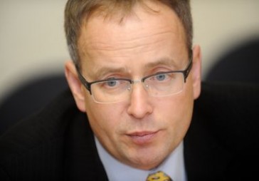Krievārs: ES budžeta samazināšanas gadījumā Latvijai dotos solījumus par tiešmaksājumiem var «noslaucīt no galda»