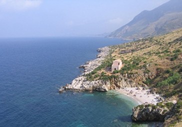 Itālija satraukta par iespējamu Sicīlijas bankrotu