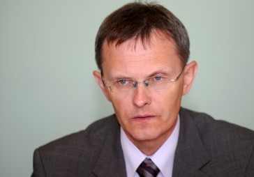 Finanšu ministrs: Grieķijai pēc iespējas ātrāk jāpamet eirozona, bet Latvija ir paraugvalsts