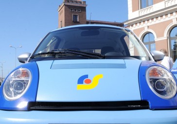 Rīgas satiksme par 480 latiem mēnesī nomās elektromobiļus