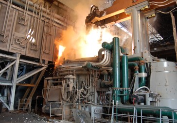 Apturēta ražošana rekonstruētajā Liepājas metalurgā