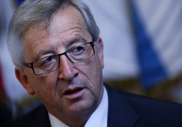 Junkers: Grieķija nepametīs eirozonu