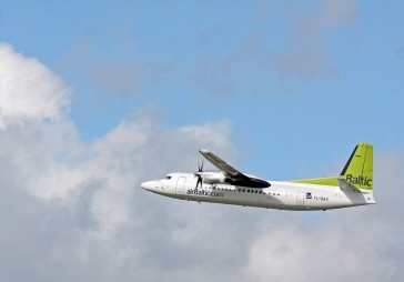 Dombrovskis: airBaltic akciju cena tiks noteikta atbilstoši darījuma struktūrai