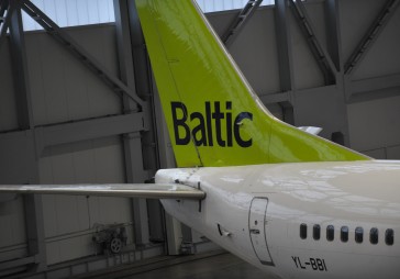 Dombrovskis: Estonian Air un airBaltic varētu apvienoties
