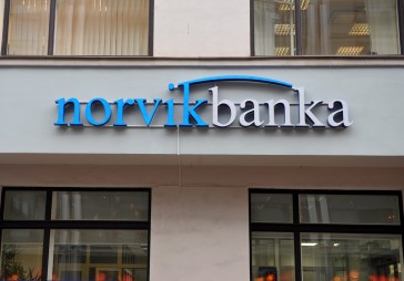 Norvik banku iegāž sliktie kredīti