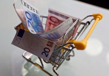 Konceptuāli atbalsta eiro ieviešanas likumprojektu; to plāno pieņemt 31. janvārī