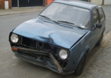 Vilinot Balvas klientus, Balta samazina cenas