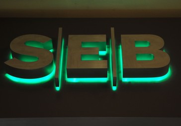 SEB grupai šaubīgo kredītu dēļ peļņa vien 6,9 miljoni latu