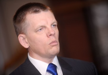 Repše: Valsts Liepājas metalurgā naudu nezaudēs, bet pat nopelnīs