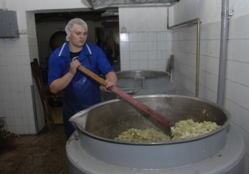 Uzņēmumā Kronis bēdājas, ka pircēji nenovērtē rabarberu zapti