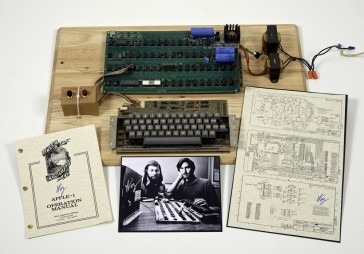 Foto: Tehnoloģiju giganta Apple pirmsākumi