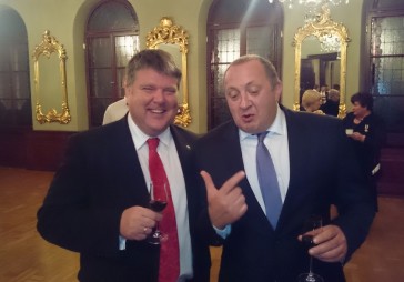 Piektdienas intervija ar Sakret Holdings padomes priekšsēdētāju Andri Vanagu