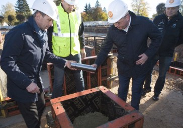 FOTO: sāk būvēt 8 miljonus eiro vērto Siguldas sporta kompleksu