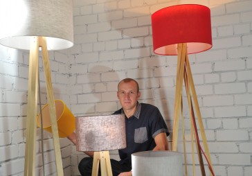 Sākam biznesu: Lampas ar rokrakstu