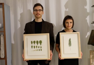 Sākam biznesu: Piekoriģētā daba atklātnītē 