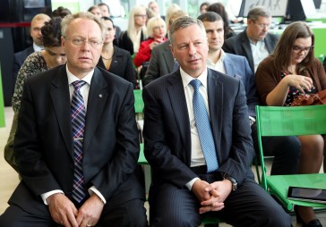 LMT un Lattelecom turpinās darbu atsevišķi