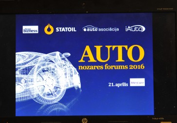 FOTO: Auto nozares foruma norise un uzvarētāja apbalvošana