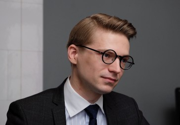 Latvijas-Lielbritānijas Tirdzniecības kameras vadītājs: Daļa emigrantu ir apvainojušies uz valsti