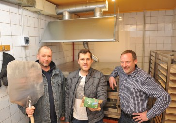Sākam biznesu: Hokejists Karsums kārdina ar maizi