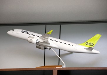 airBaltic uzsāk lidojumus no Cīrihes uz Ūzedomas salu