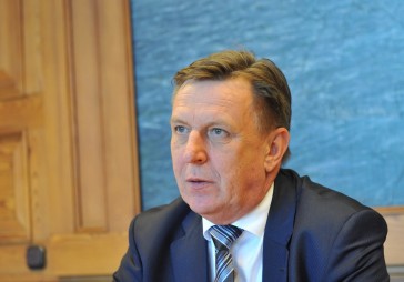 Kučinskis: Kādam būtu jāuzņemas atbildība par investora izvēli Liepājas metalurgam