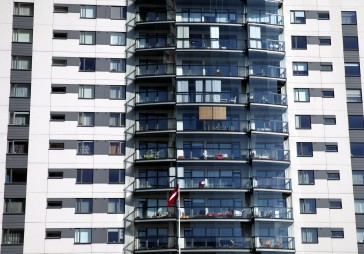 Eksperti: Jauna dzīvokļa iegādes hipotekārā kredīta maksa nereti mazāka par īres maksu
