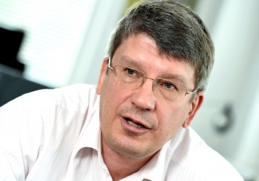 Uzņēmējs: Lauksaimniecības atkarība no ES fondiem sarežģī tehnikas izplatītāju darbības plānošanu