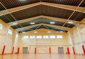 Pabeigta zema enerģijas patēriņa sporta zāles celtniecība Jelgavā