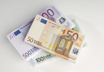 Lielākie nodokļu parādnieki valstij nav nomaksājuši 302,956 miljonus eiro