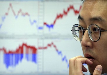 Vai globālā recesija «klauvē pie durvīm»?