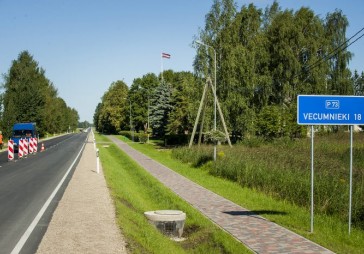 FOTO: Pabeidz autoceļa Vecumnieki–Nereta–Subate būvdarbus