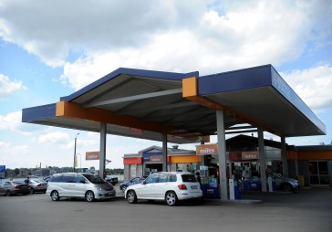 Kurā virzienā dodas degvielas cenas?
