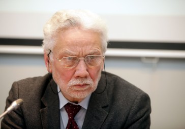 Eksperts: Varētu atdzimt ideja par SEB un Swedbank spēku apvienošanu