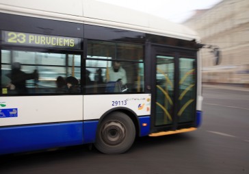 Uz pozitīvas nots 