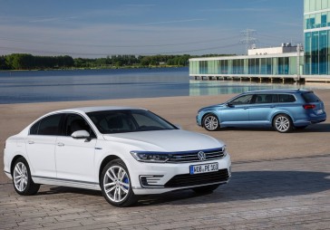Hibrīds, kas spēj būt elektroauto  