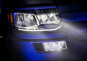 FOTO: Scania Latvijā atklāj jauno kravas automašīnu paaudzi