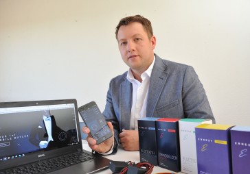 Mana pieredze: Iedarbināt mašīnu ar telefonu 