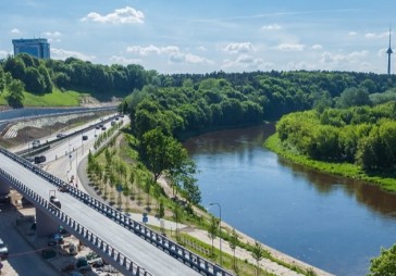 Latvijas Tiltu akcijas neizslēgs no biržas