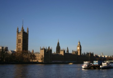 FOTO: Pērn ārvalstu investīcijas ASV  sasniegušas 3,1 triljonu dolāru