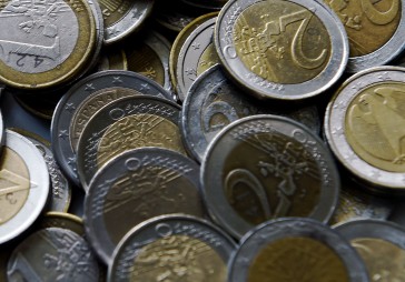  Aptauja: Latvijā vairāk nekā 60% strādājošo nav apmierināti ar atalgojumu