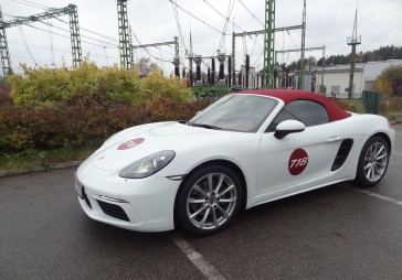 Porsche 718 Boxster: Ar tukšāku vēderu var ātrāk paskriet 