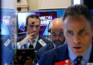 FOTO: Kā pirmos vēlēšanu rezultātus uztver finanšu tirgus dalībnieki?