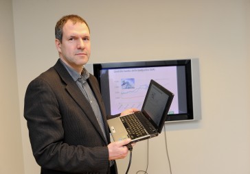 Papildināta - Eksperti: Diskomfortu rada fakts, ka nav zināma Trampa turpmākā rīcība