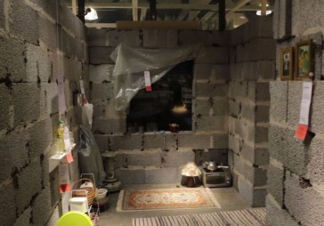 IKEA pārsteidz, veikalā radot Sīrijas iedzīvotāju māju 