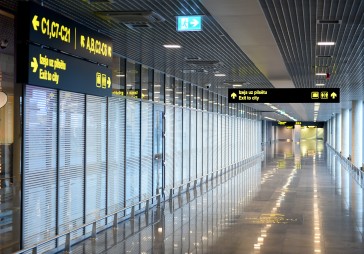 FOTO: Jaunā ziemeļu piestātne lidostā Rīga