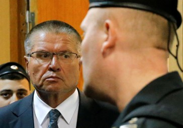 Ir skaidrs - ar Uļukajevu «ir cauri»