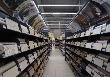 Lucavsalas jaunajā iepirkšanās centrā ieguldīti 3,3 miljoni eiro
