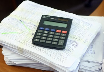 Papildināta: Palielinot mikrouzņēmumu nodokli, iegūto naudu novirzīs sociālajā budžetā