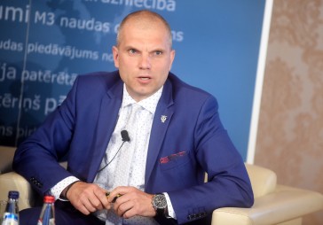 Rostovskis: Igaunija plāno veidot mikrouzņēmumu režīmu, tādēļ mums jāsaglabā zemāks procentuālais apgrozījuma apjoms