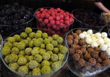 Papildināts - Stenders tiesā prasa Chocolate-No1 maksātnespēju 